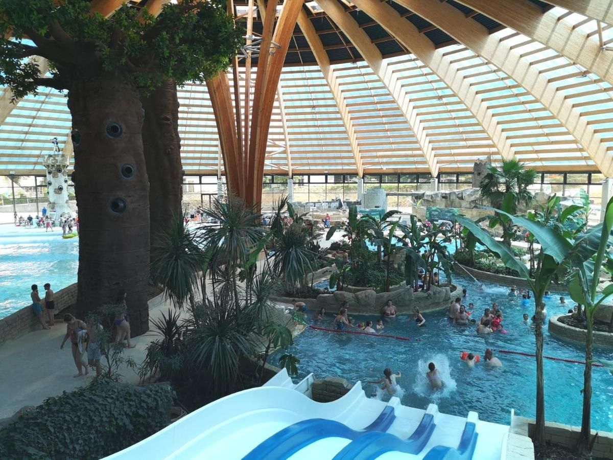 Appartements Les Ormes Epiniac Екстер'єр фото
